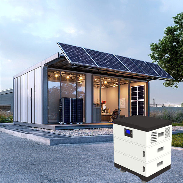 Intelligentes Mikrogrid mit LFP-Batterien für Effizienz sowohl für die Einphasen- als auch für die Dreiphasen-Wechselstromleistung
